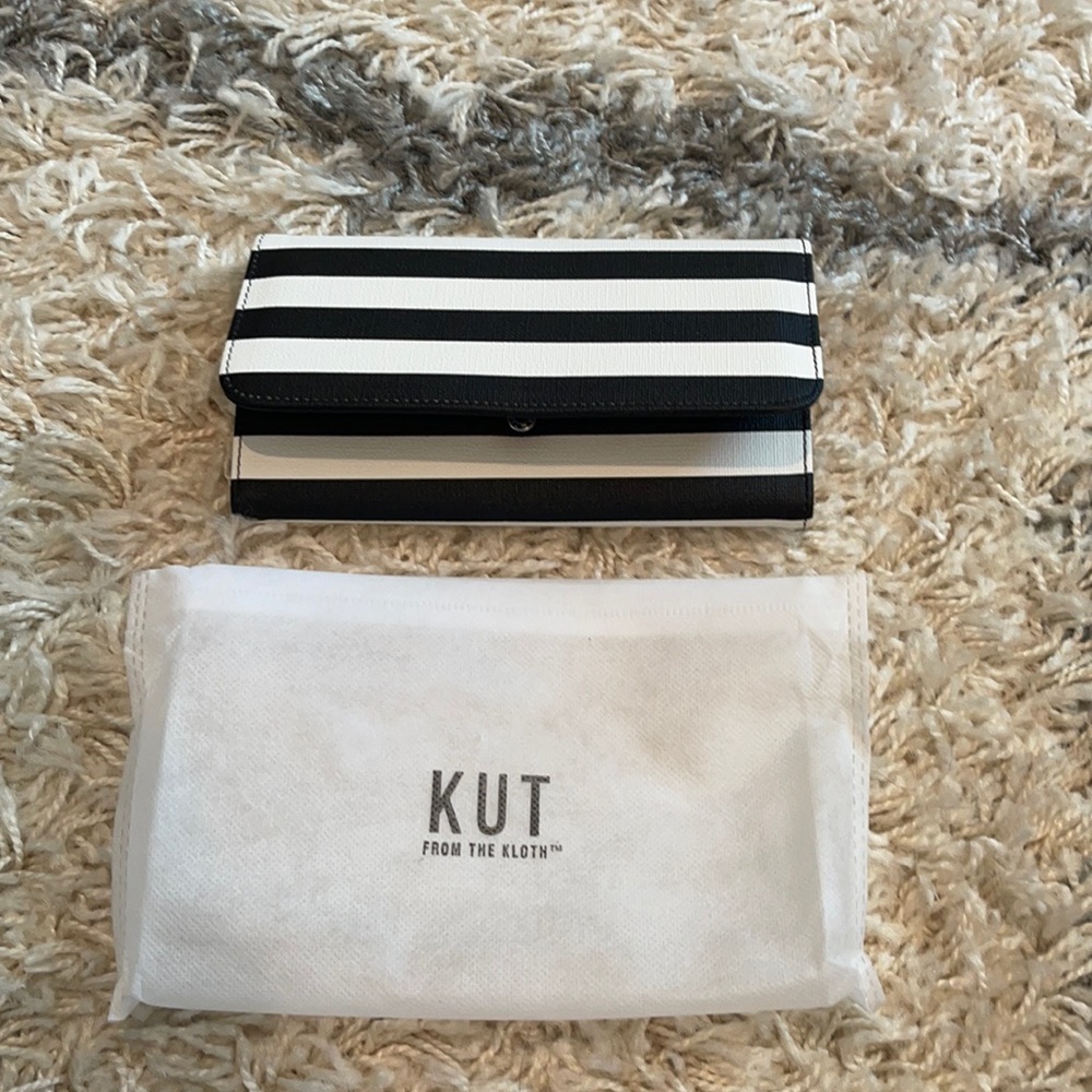 KUT wallet never used